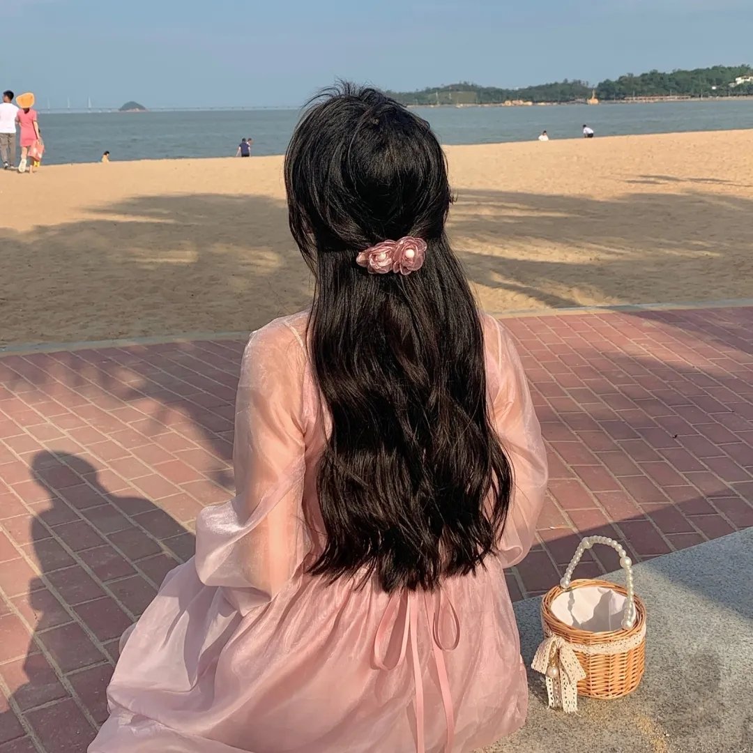英格丽向西行